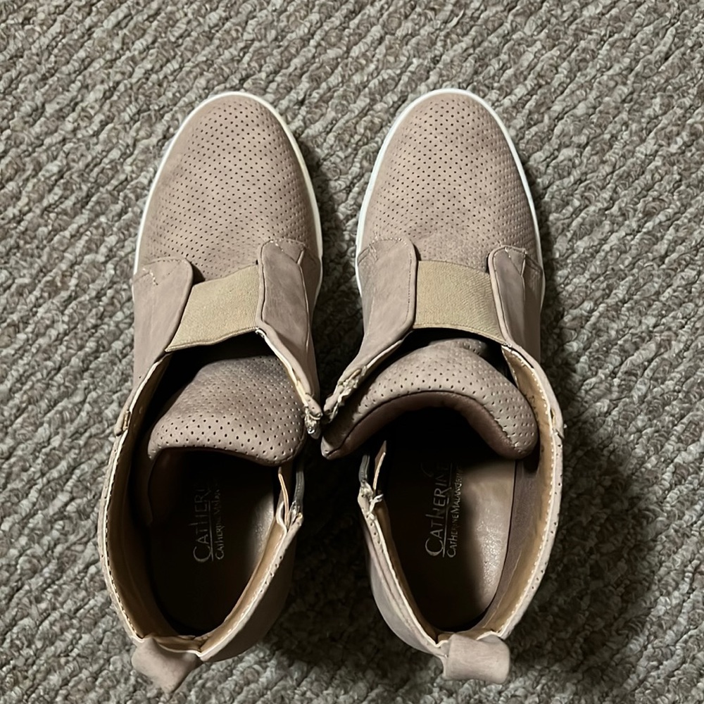 catherine malandrino - size 8 wedge ankle boots - hardly used